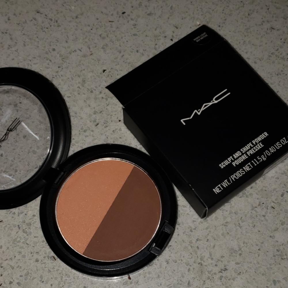 MAC sculpt & shade powder